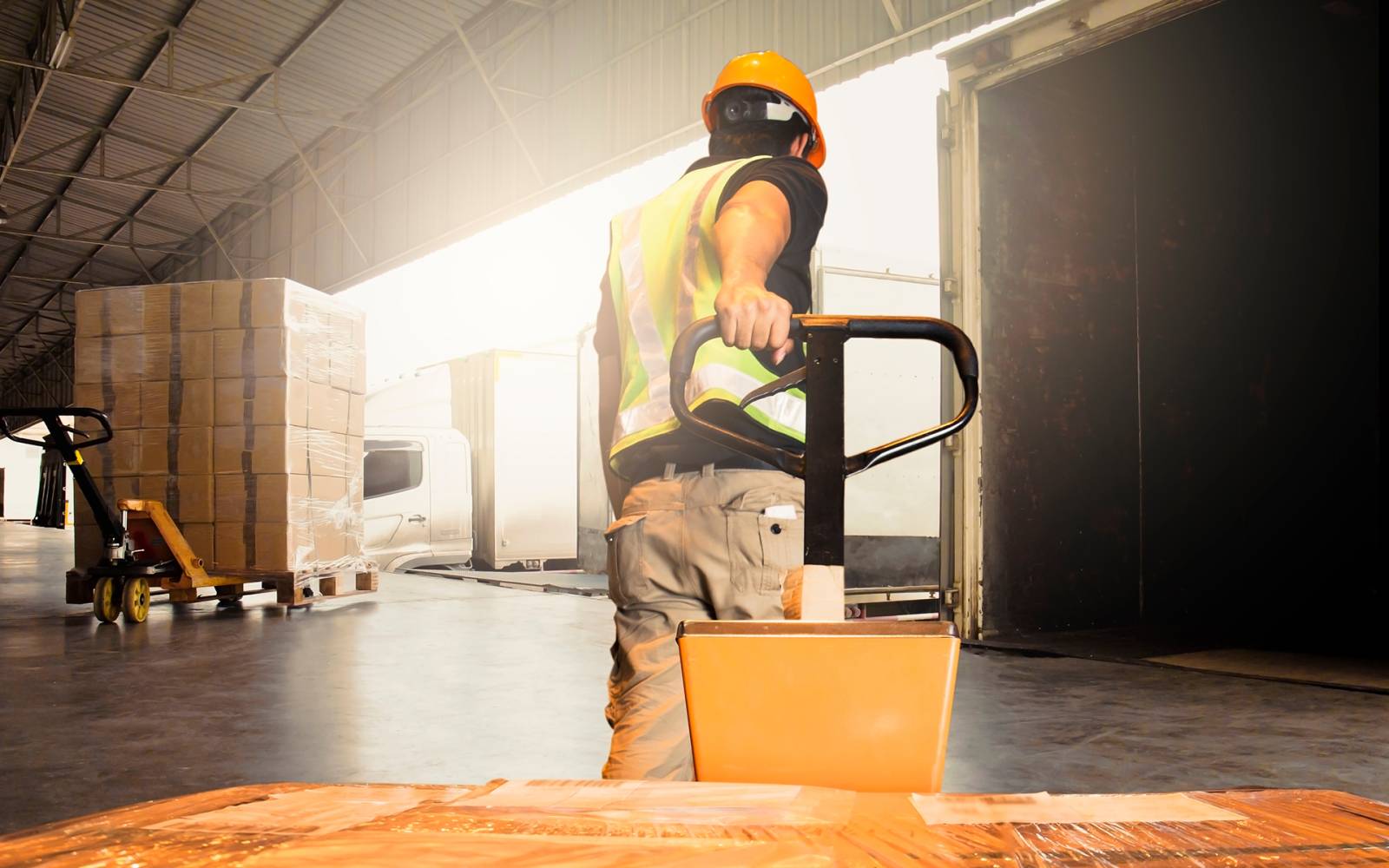 Solution de logistique, stockage et transport en véhicule frigorifique sur la Cote d'Azur